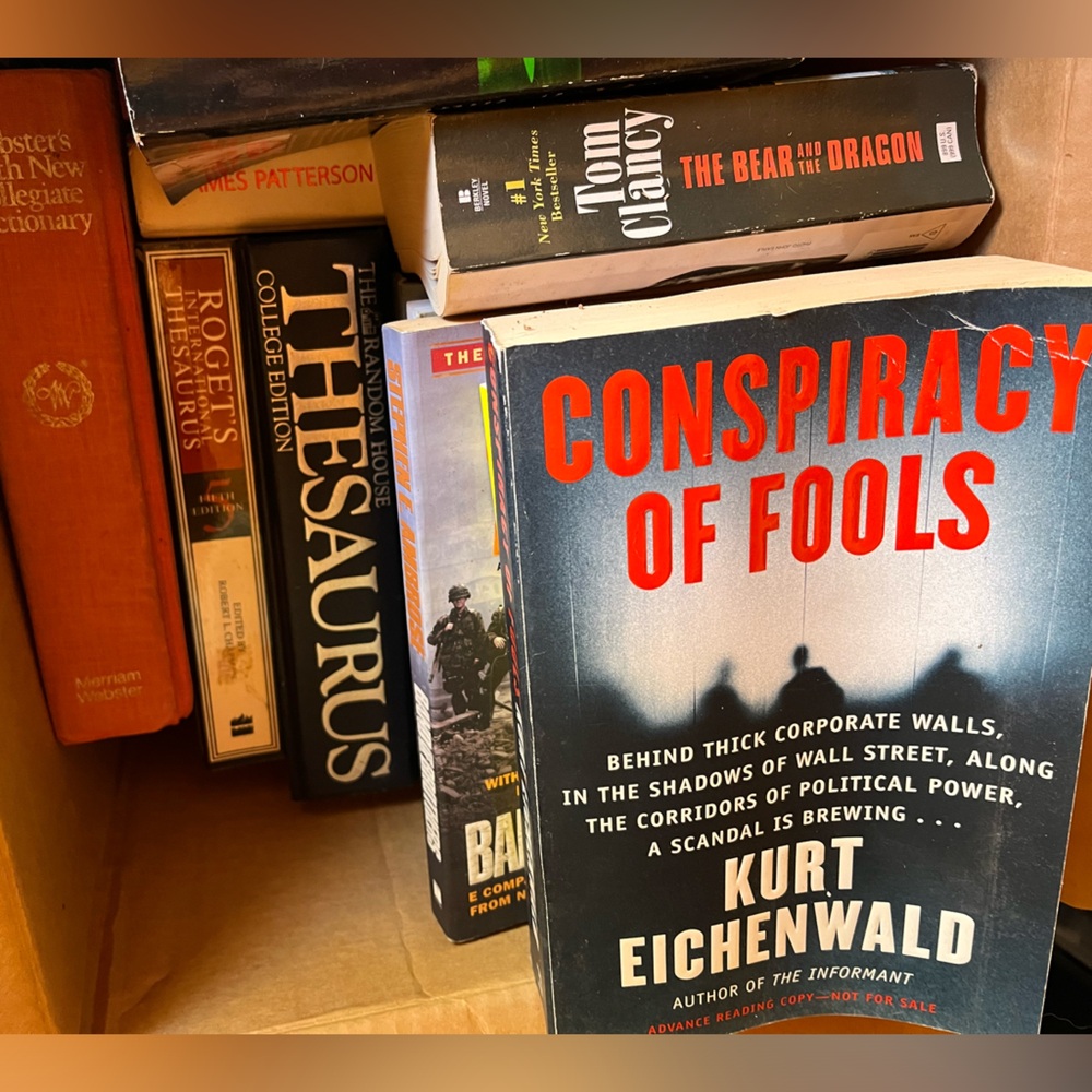 5 lbs books - you pick - mix of genres - some large print - novels, biographies - Picture 9 of 16